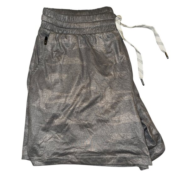 Like new Pacific Trail Cozy Shorts in Gray Pale Camo Size Large - Picture 5 of 7